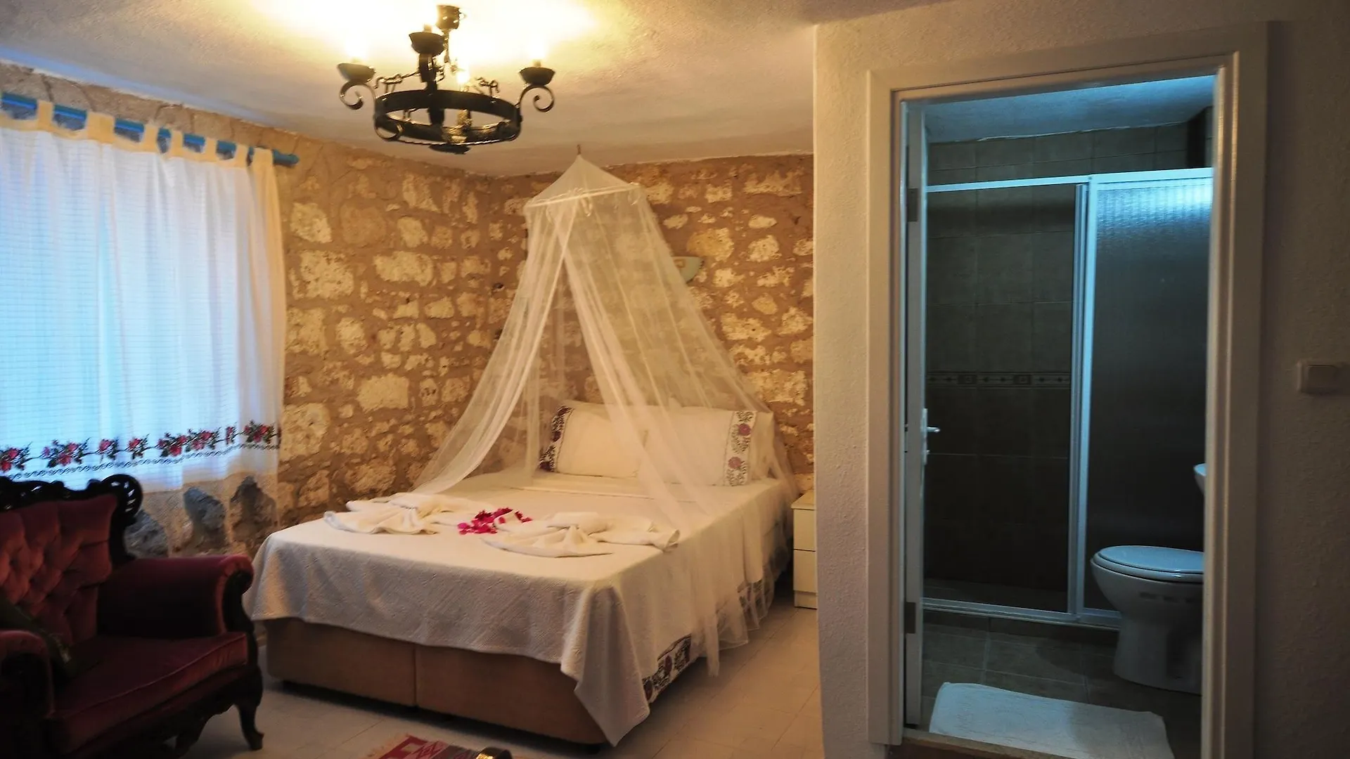 Hotel Bedirhan Konak Otel Alaçatı