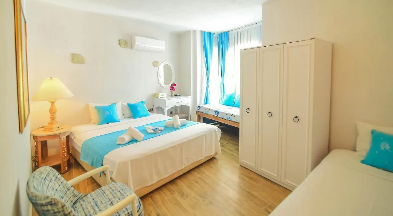 Bedirhan Konak Otel Alaçatı 3*,