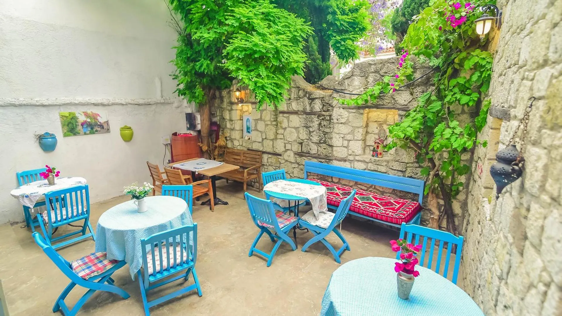 Bedirhan Konak Otel Alaçatı