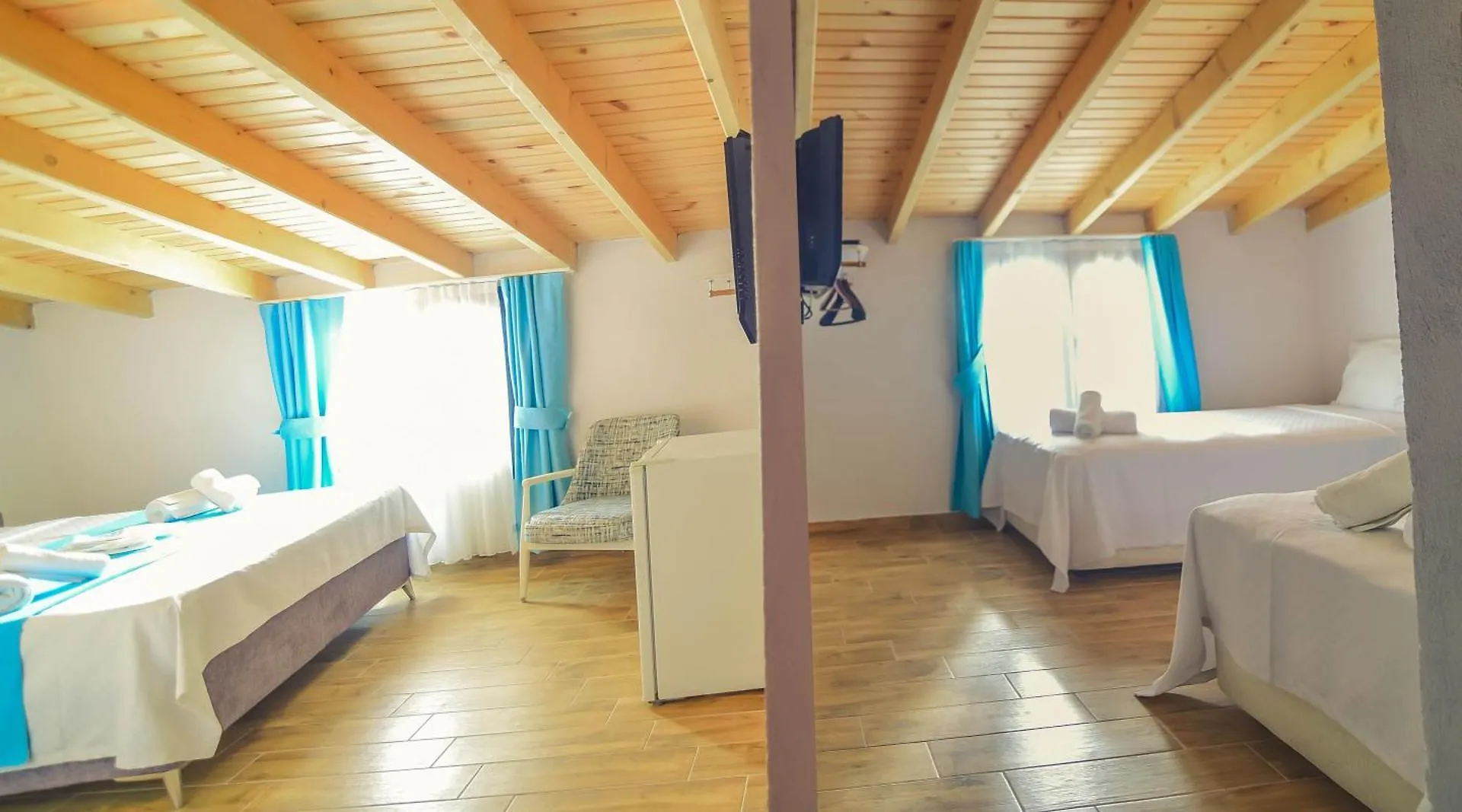 Hotel Bedirhan Konak Otel Alaçatı