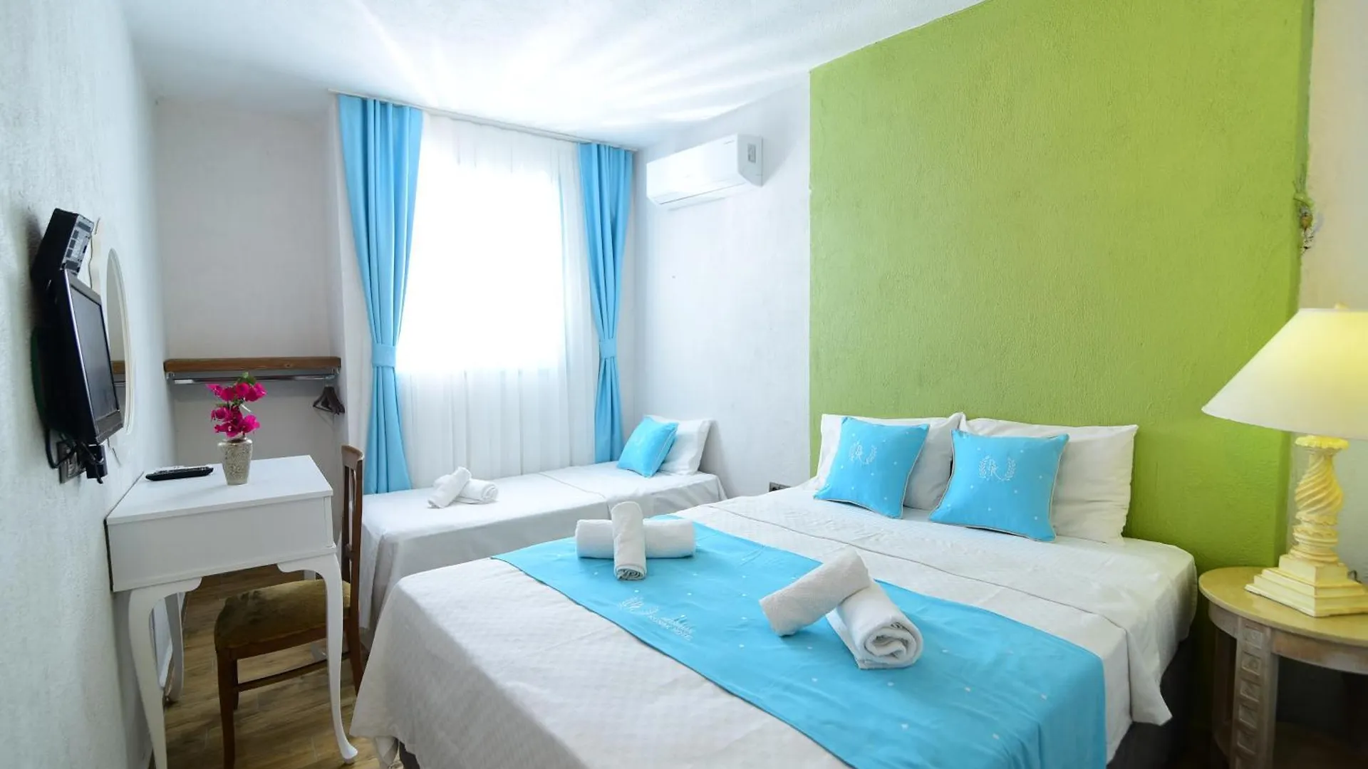 Bedirhan Konak Otel Alaçatı Hotel
