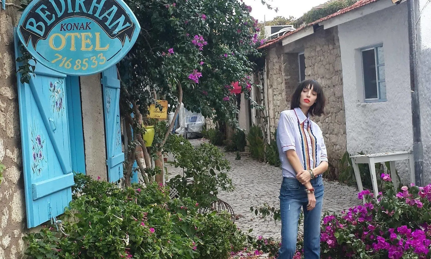 Hotell Bedirhan Konak Otel Alaçatı