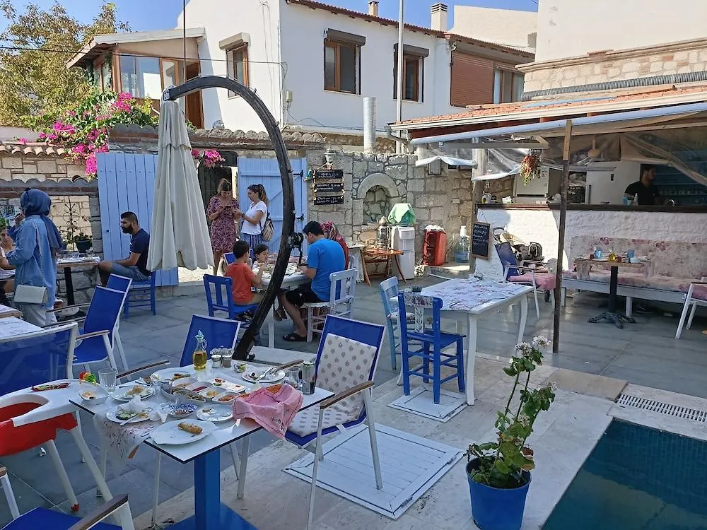Bedirhan Konak Otel Alaçatı 3*,