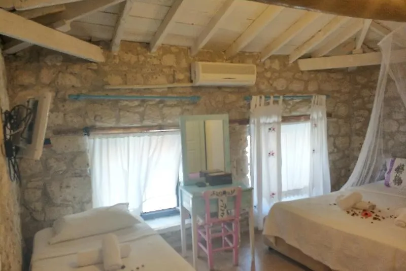 Bedirhan Konak Otel Alaçatı