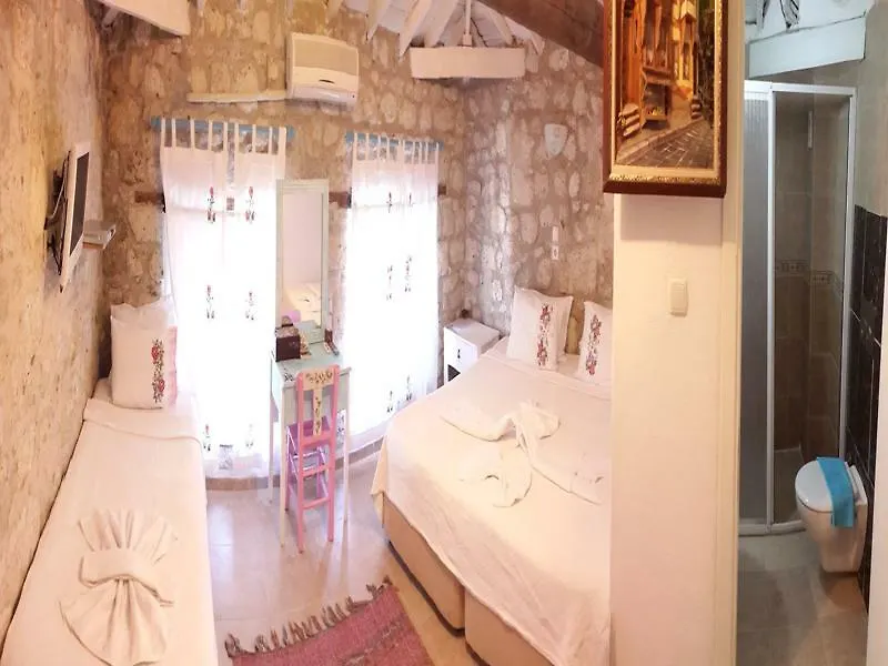 Hotel Bedirhan Konak Otel Alaçatı